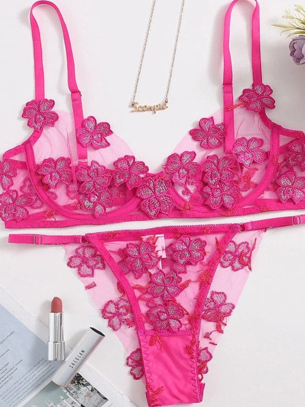 New sexy and sweet mesh embroidered flower appliqué bra set.