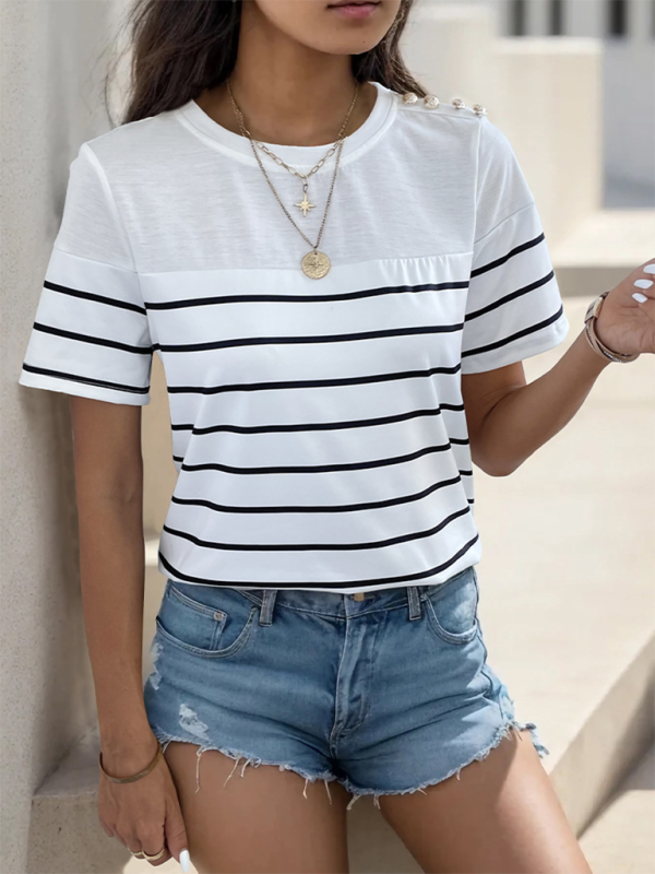 Stylish striped tee for women