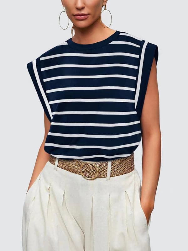 Stylish striped loose tee for summer