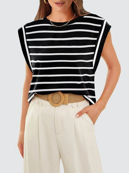 Stylish striped loose tee for summer