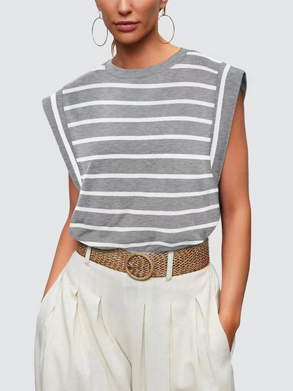 Stylish striped loose tee for summer