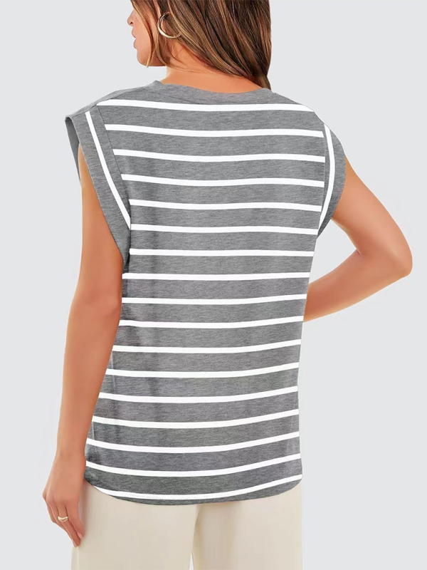 Stylish striped loose tee for summer