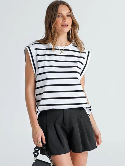 Stylish striped loose tee for summer