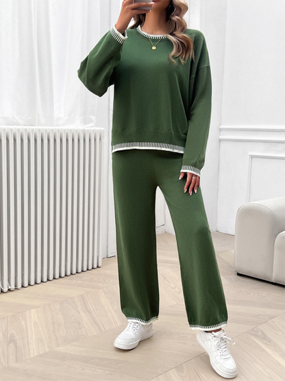 Chic women's knit sweater & pants set