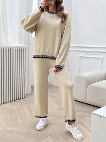 Chic women's knit sweater & pants set