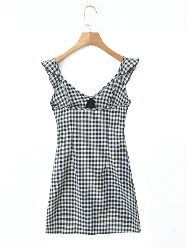 Chic Ruffled V-Neck Mini Dress in Timeless Plaid Design