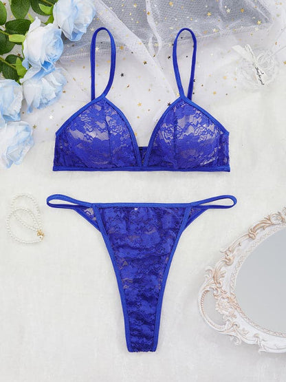 Lace bikini set for confident women