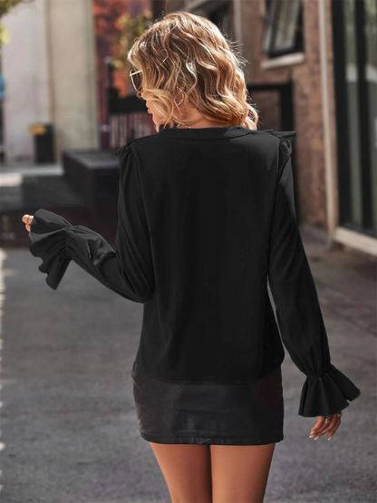 Elegant V-neck ruffle shirt