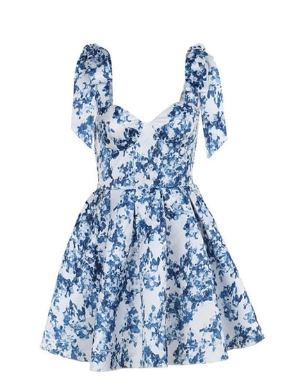 Chic Holiday-Inspired Slim Fit Printed A-Line Dress with Lace-Up Detail