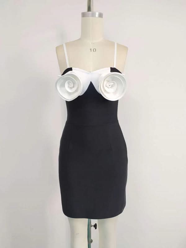 Stylish V-Neck A-Line Mini Black Dress with Suspender Straps