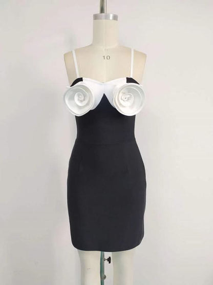 Stylish V-Neck A-Line Mini Black Dress with Suspender Straps