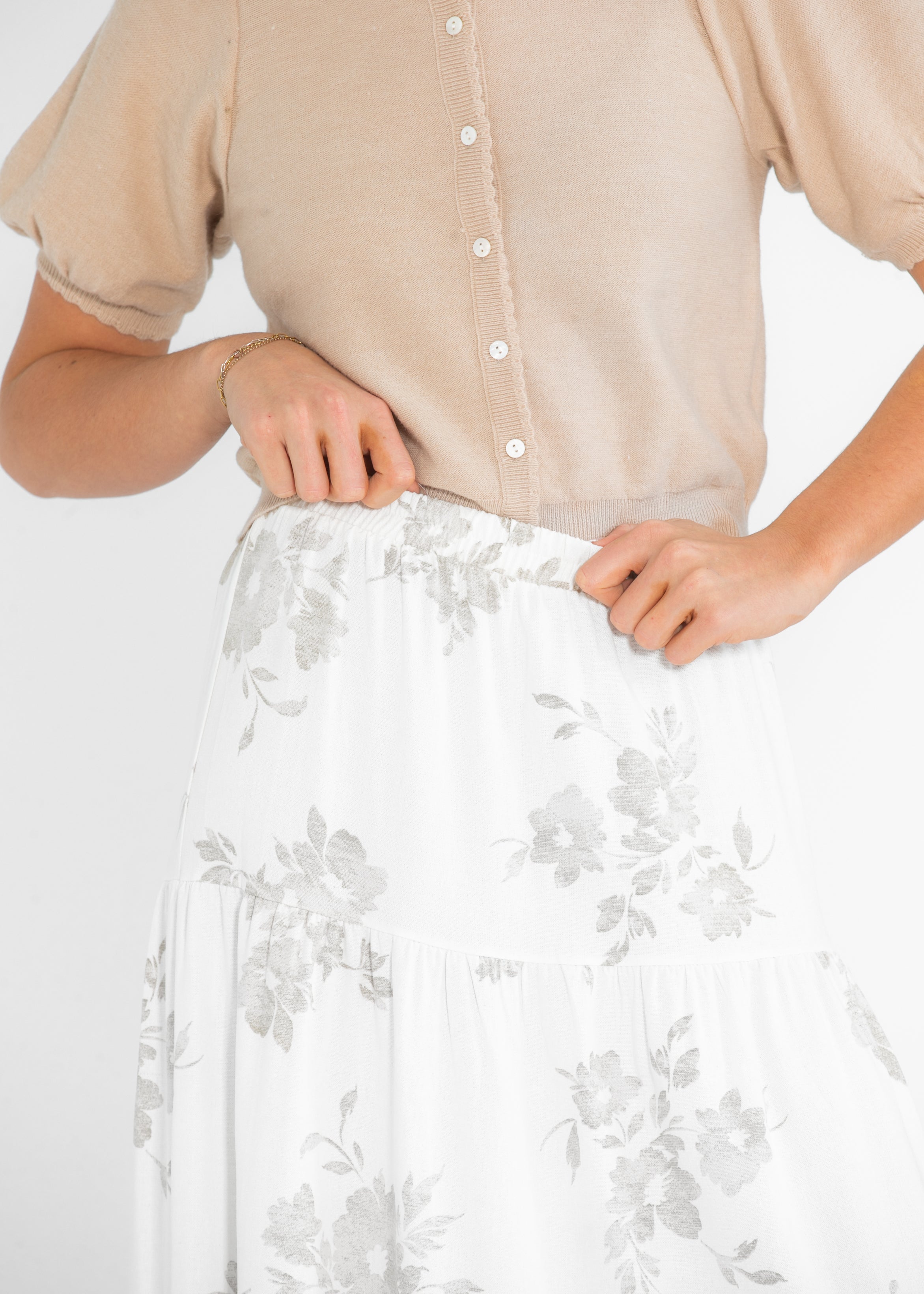 Jill Floral Stretch Waist Floral Tiered Maxi Skirt Inherit Co.