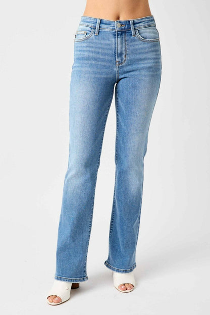 Elevate Your Style with Judy Blue High Waist Straight Leg JeansElevate Your Style with Judy Blue High Waist Straight Leg Jeans
 Upgrade your look and redefine your style with our Judy Blue High Waist Straight Leg Jeans. This warLove Salve Judy Blue High Waist Straight Leg Jeansjust arrived