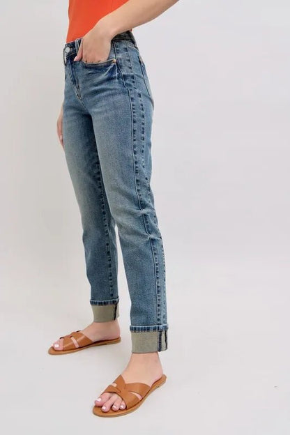 Judy Blue Full Size Mid Rise Vintage Wash Boyfriend Jeans - Love Salve 