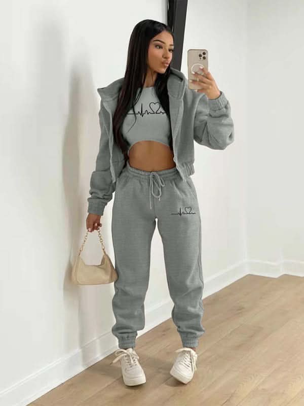 Stylish velvet jogger set for women 