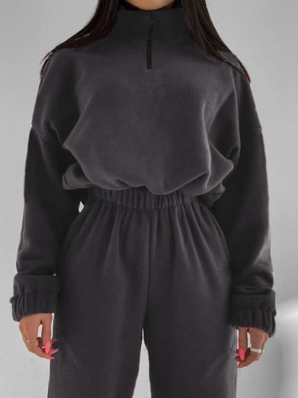 Cozy knit two-piece set with pockets 