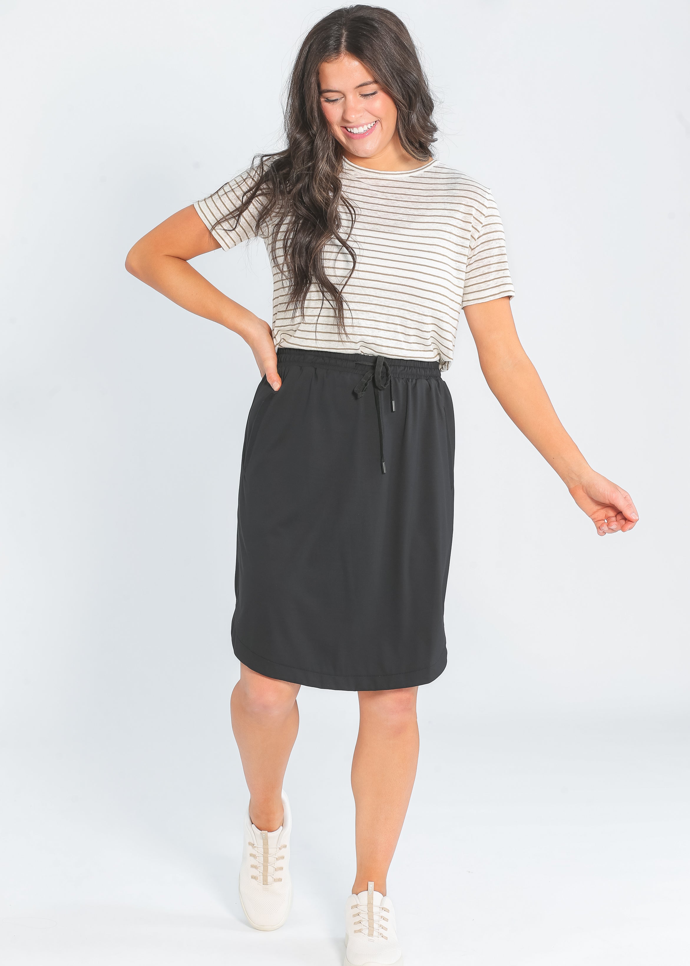 Kenedi Sport Athletic Midi Skirt Inherit Co.