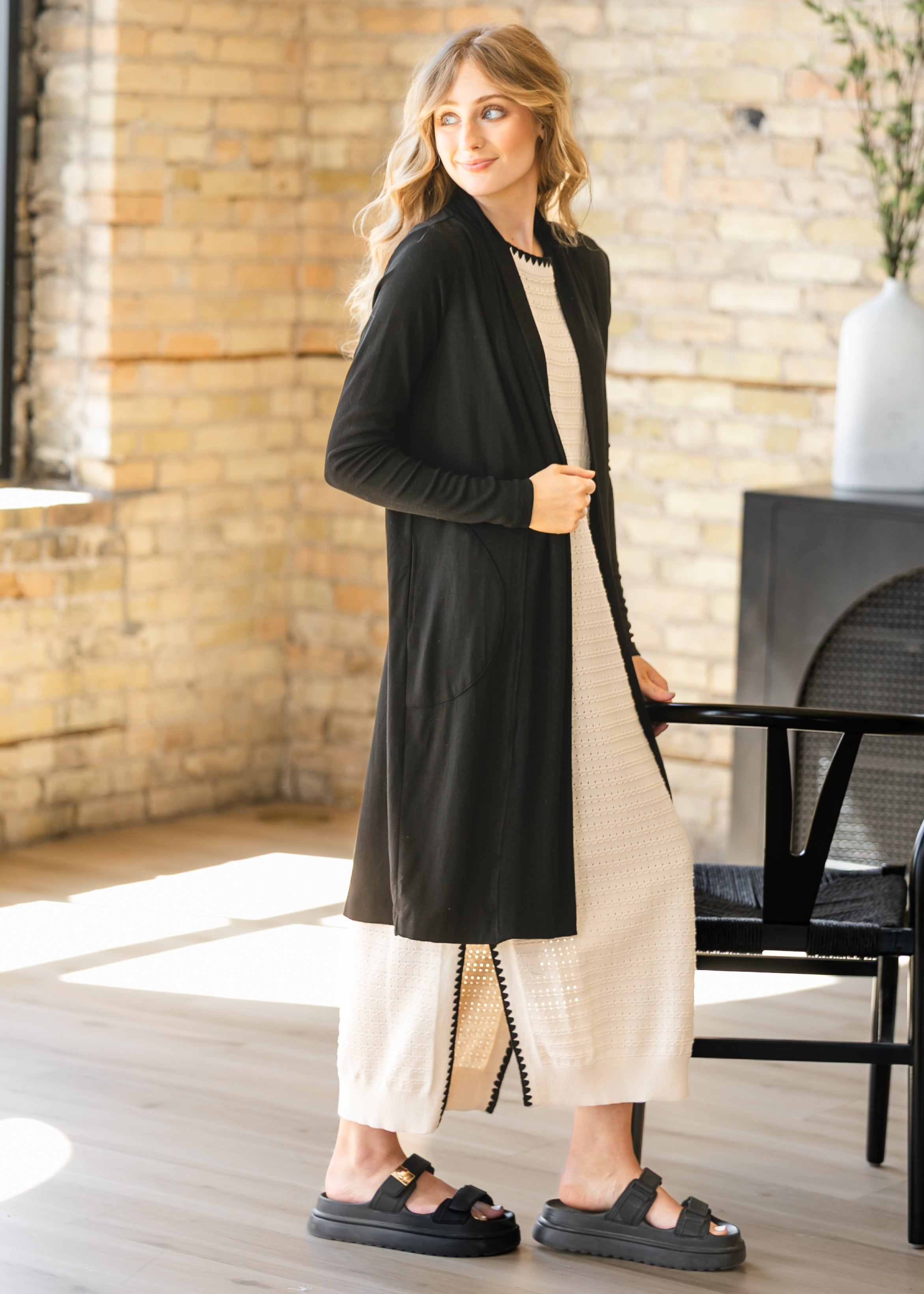 Kylin Lightweight Open Front Cardigan With Deep Pockets Inherit Co.