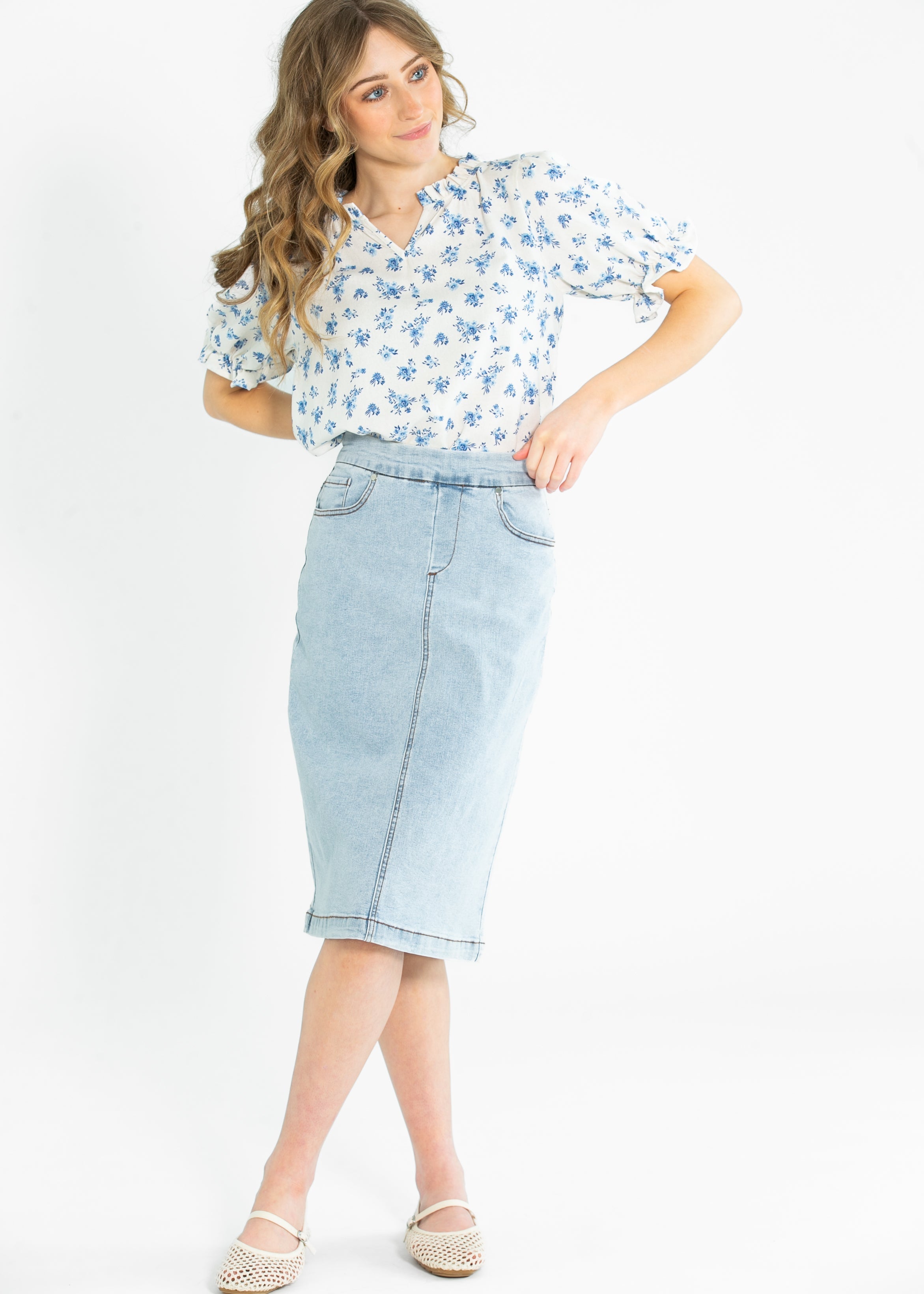 Laurel V-neck Floral Short Sleeve Top - FINAL SALE Inherit Co.