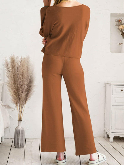 Cozy Knit Lounge Set with Long Sleeve Top and Cinched PantsStay Comfy in Style with Our Cozy Knit Lounge Set
 
 
Ultimate Comfort: Crafted from 100% acrylic, this lounge set guarantees unparalleled comfort for extended wear.Love Salve Cozy Knit Lounge Setlounge