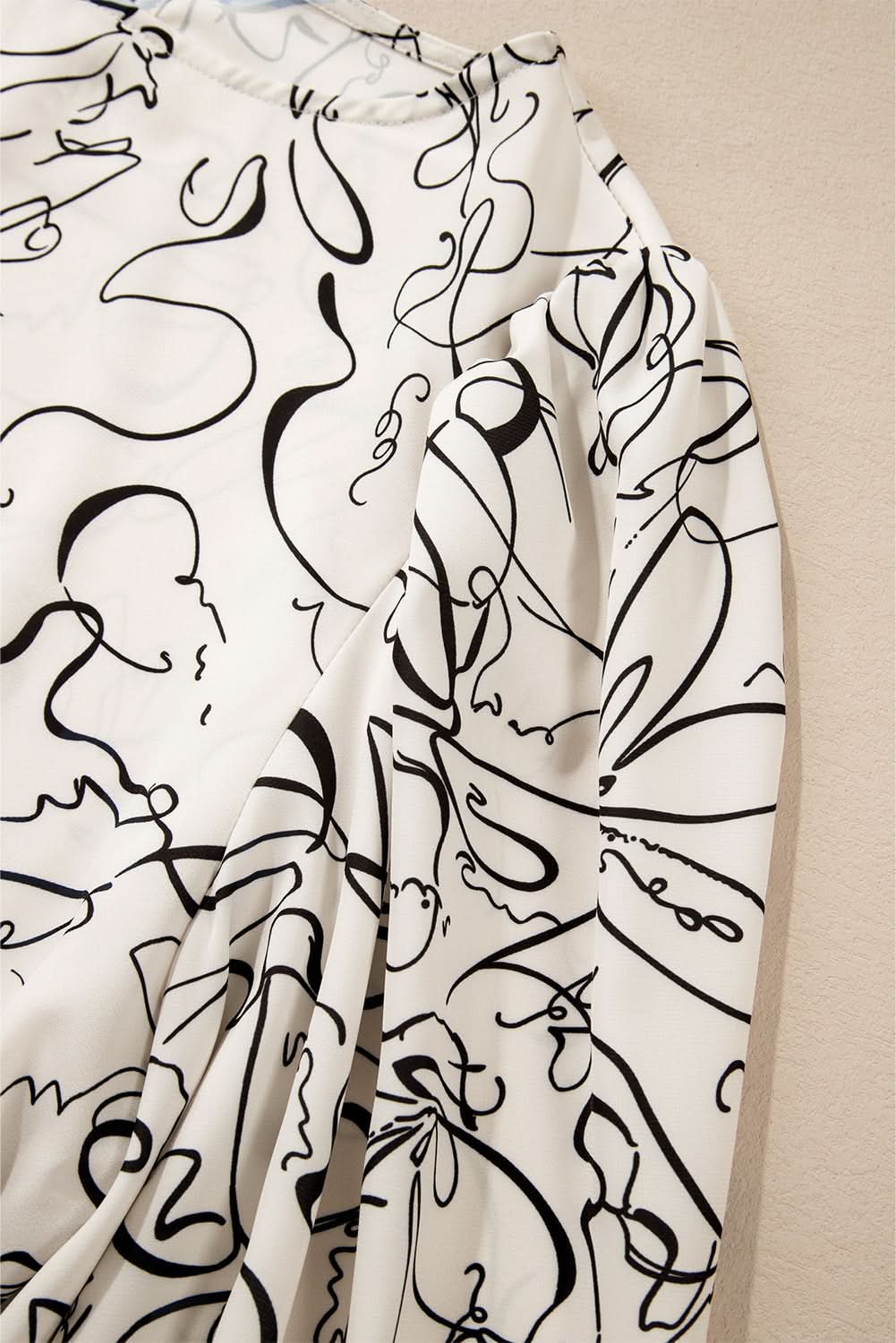 Beige abstract print blouse with balloon sleeves - Love Salve 