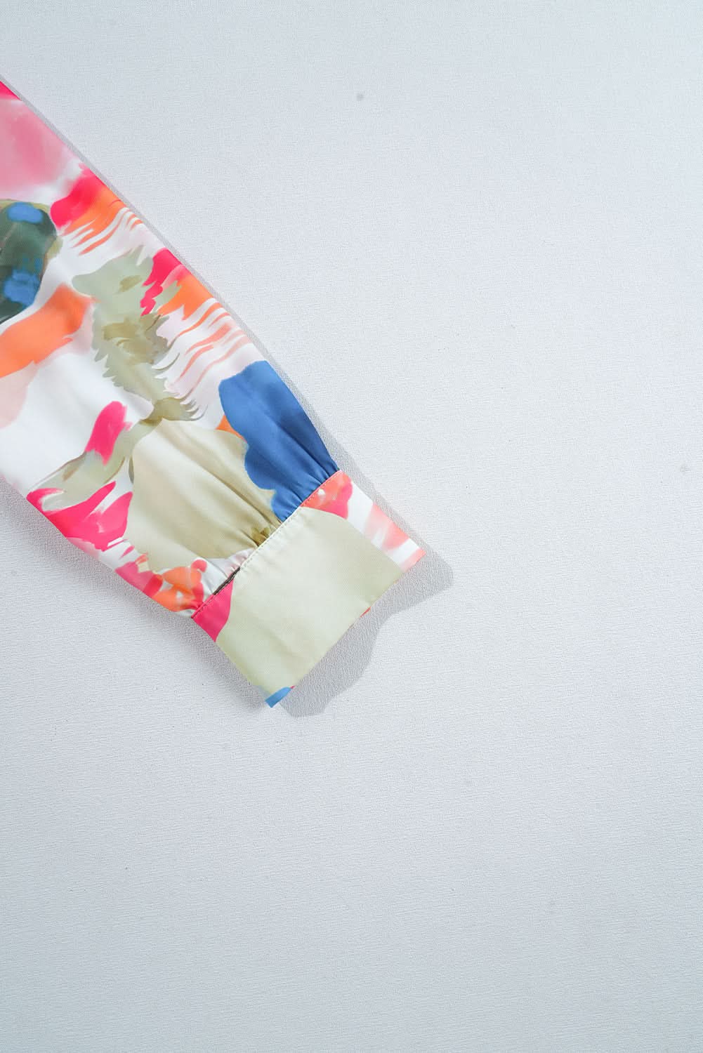 Chic rose abstract blouse with puff sleeves - Love Salve 