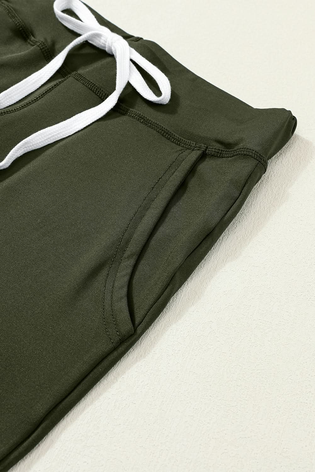 Moss green joggers with pockets - Love Salve 