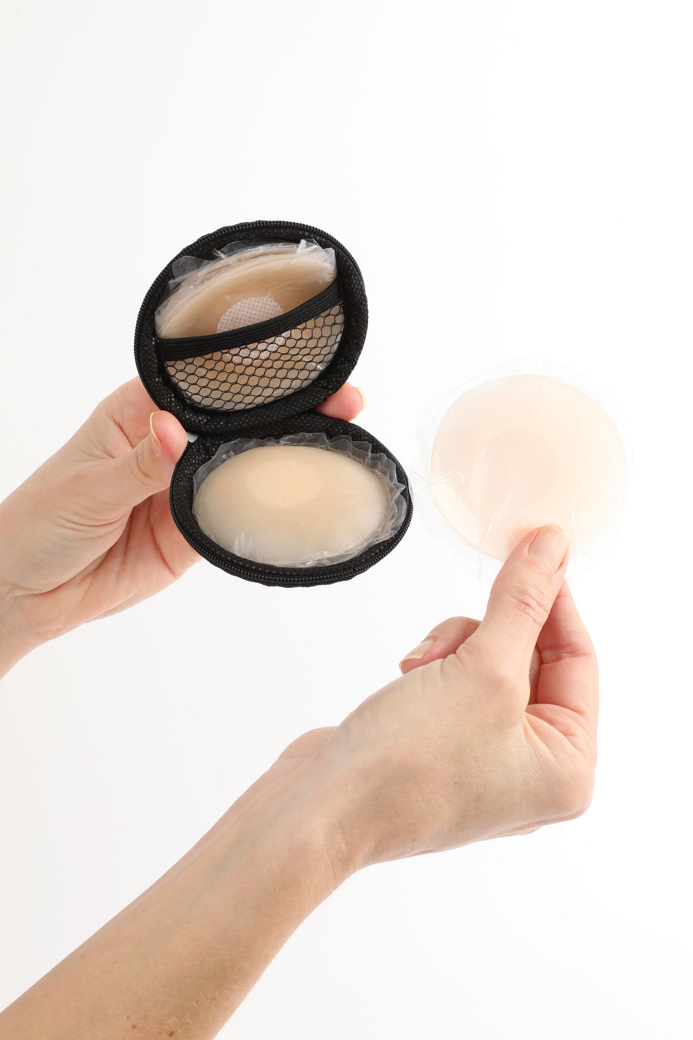 Love Salve Invisible silicone nipple covers - Love Salve 