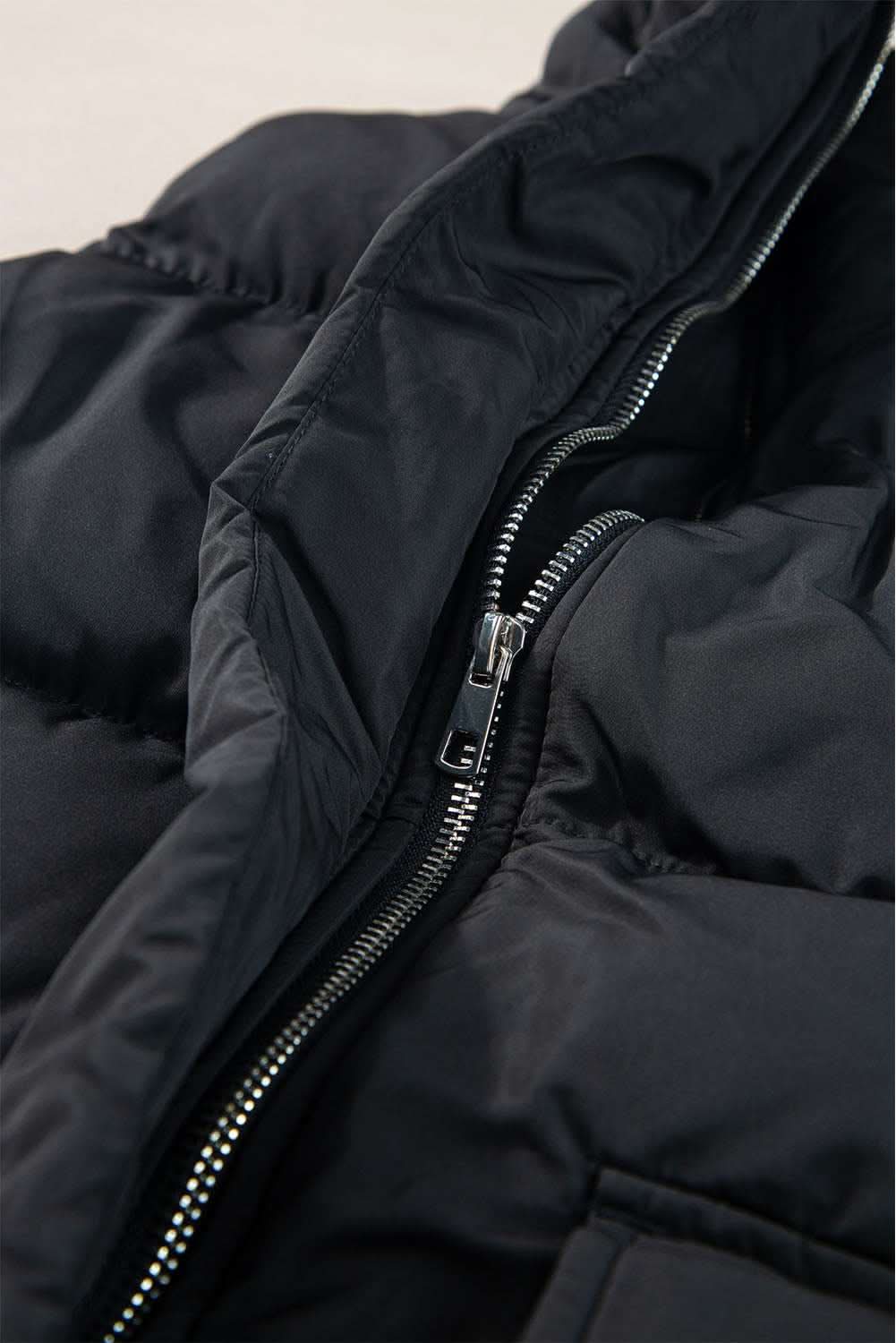 Black longline windproof vest - Love Salve 