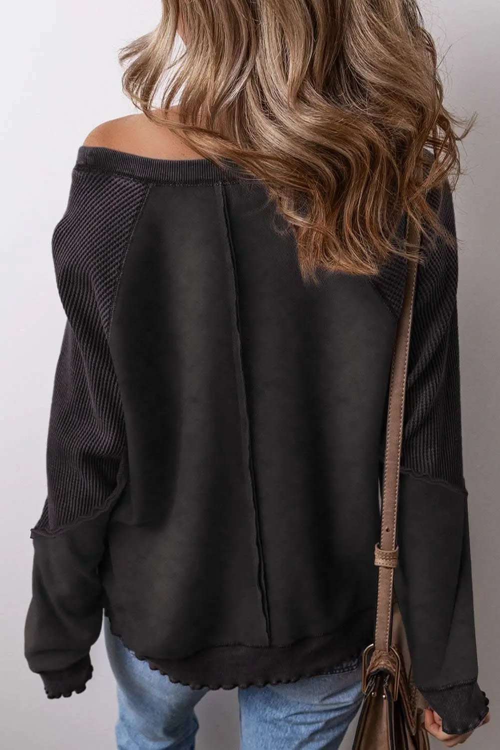 Chic black patchwork sweatshirt - Love Salve 