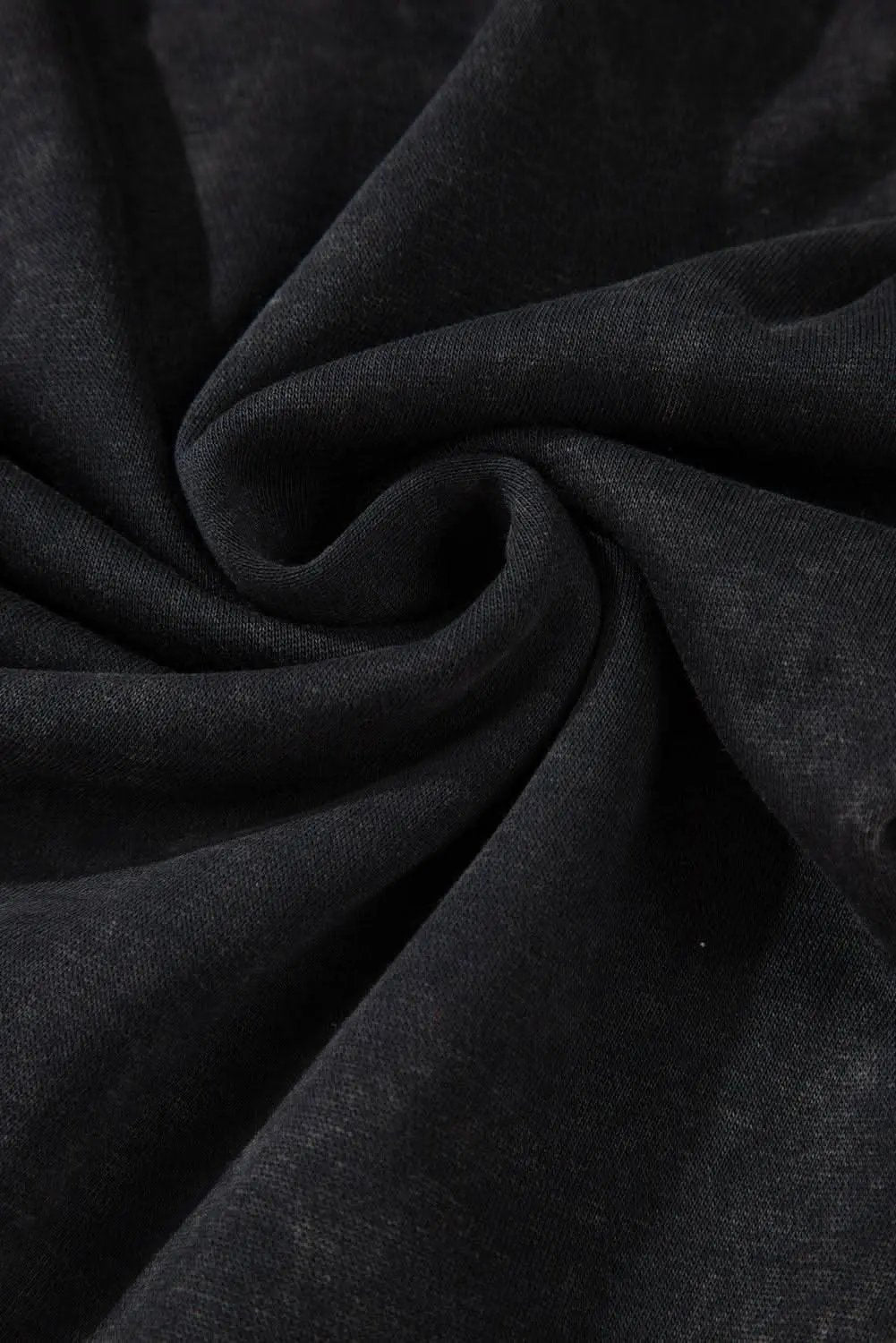 Chic black patchwork sweatshirt - Love Salve 