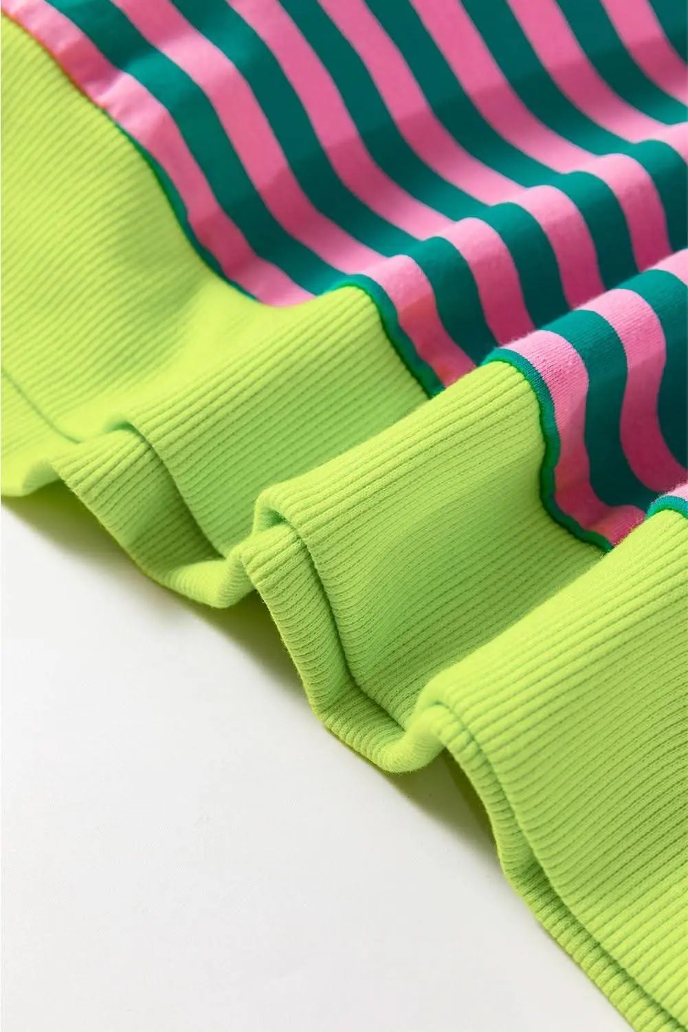 Trendy oversized green striped pullover - Love Salve 