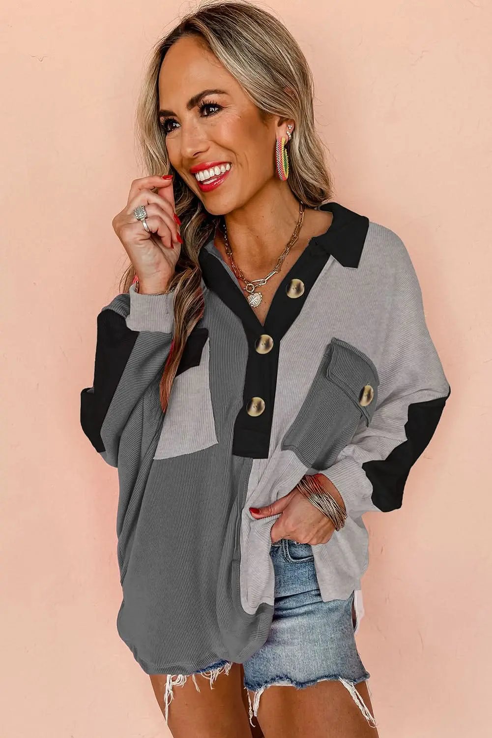 Gray oversized colorblock sweatshirt - Love Salve 