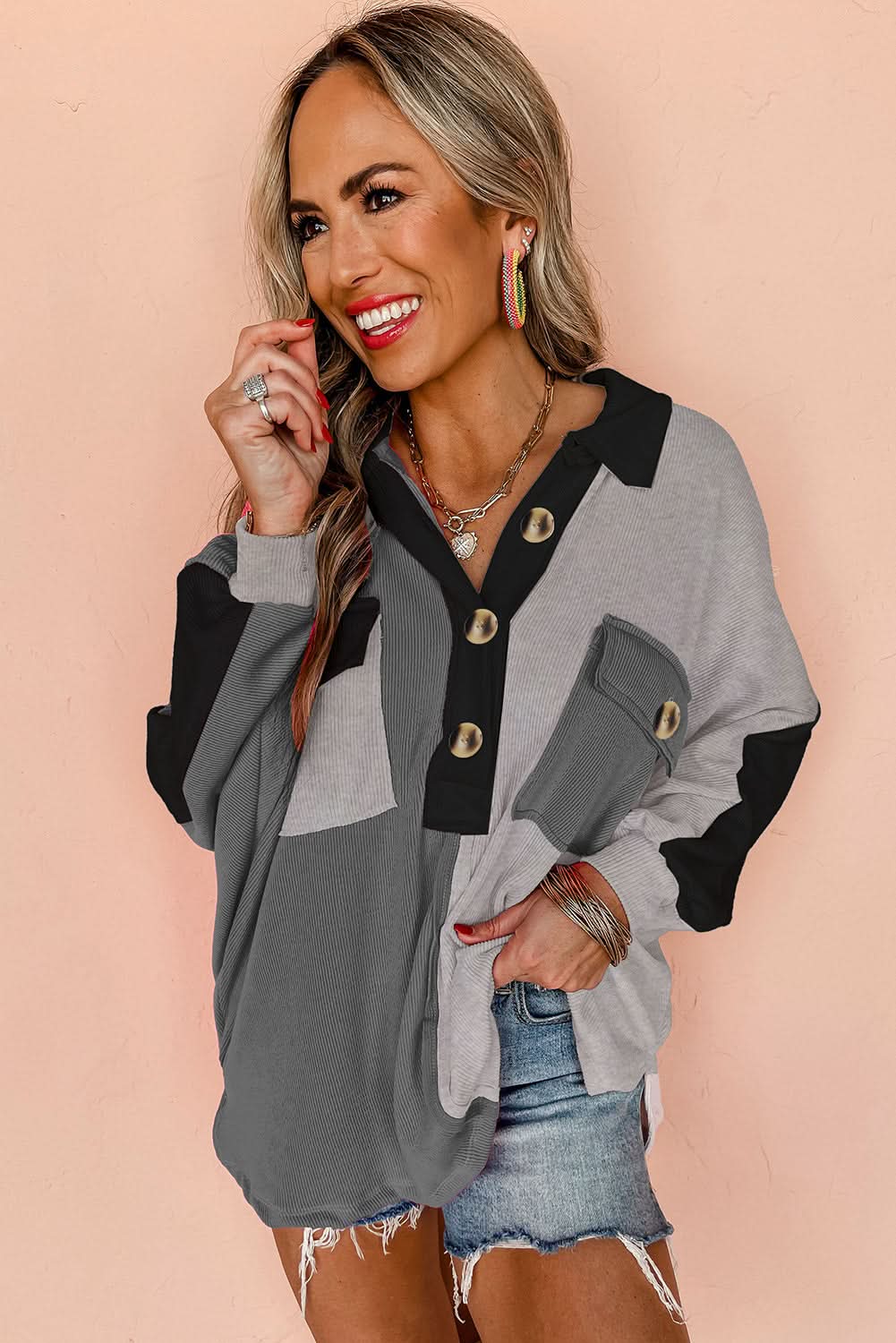 Gray oversized colorblock sweatshirt - Love Salve 