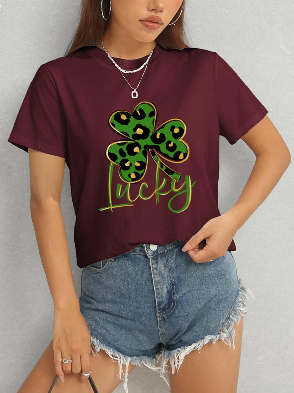 Lucky Clover Round Neck Short Sleeve T-Shirt - Love Salve