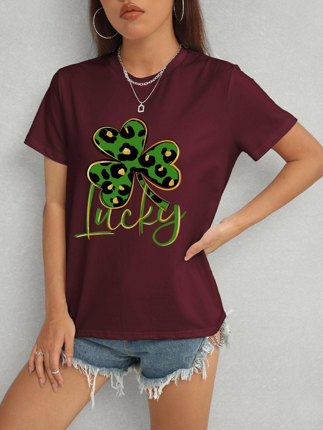 Lucky Clover Round Neck Short Sleeve T-Shirt - Love Salve