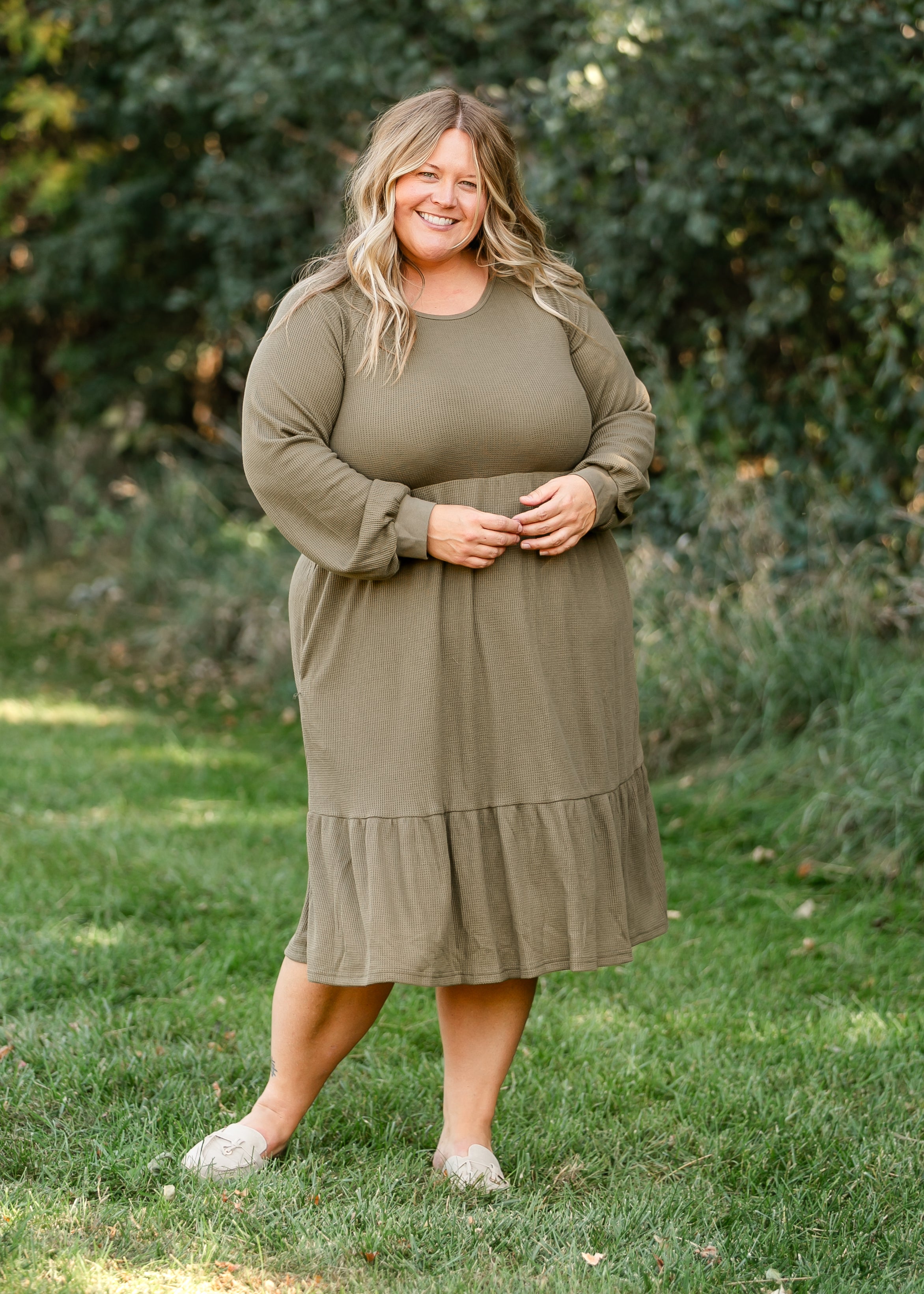 Luna Tiered Midi Dress Inherit Co.