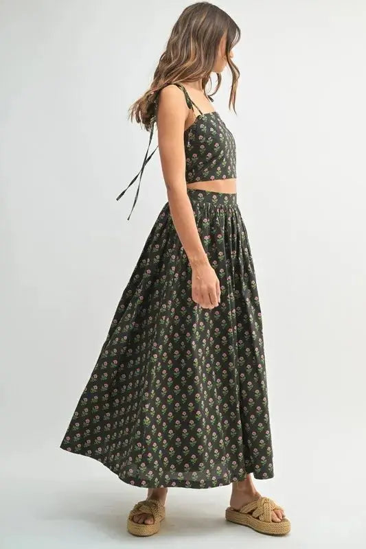 MABLE Floral Crop Top and Skirt Set - Love Salve