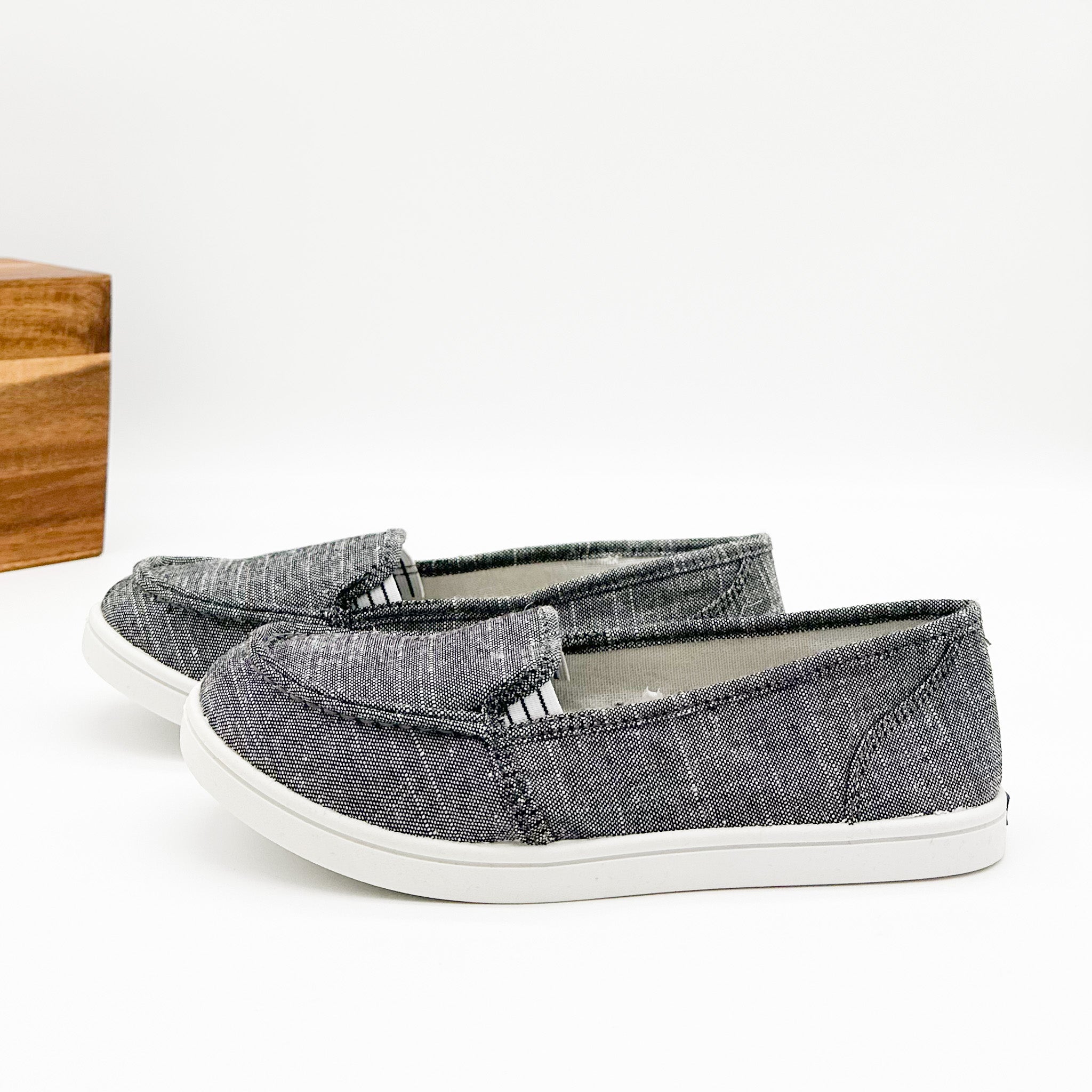 Mackerel Charcoal Moc Slip On Canvas Sneaker For Casual Use Naughty Monkey