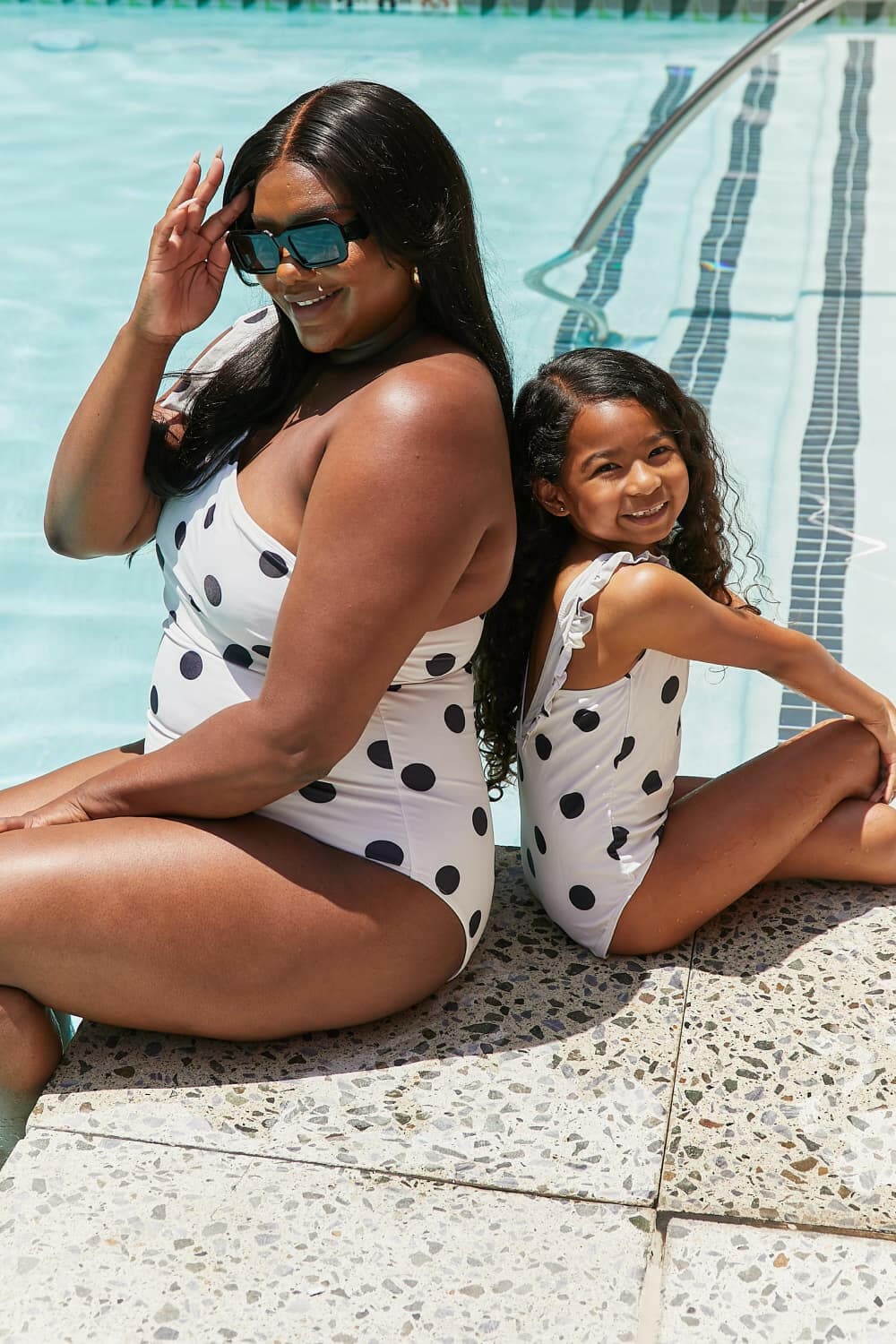 Marina West's Radiant One-Shoulder Polka Dot SwimsuitExperience Elegance with Marina West's Radiant One-Shoulder Polka Dot Swimsuit
 Make a splash this season with the Radiant One-Shoulder Polka Dot Swimsuit from MarinLove Salve -Shoulder Polka Dot Swimsuitswimwear