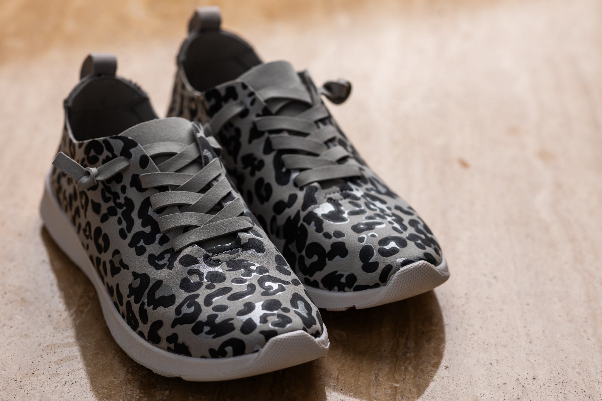Mayo Sneaker Light Grey Leopard Faux Suede Wide Fit Naughty Monkey