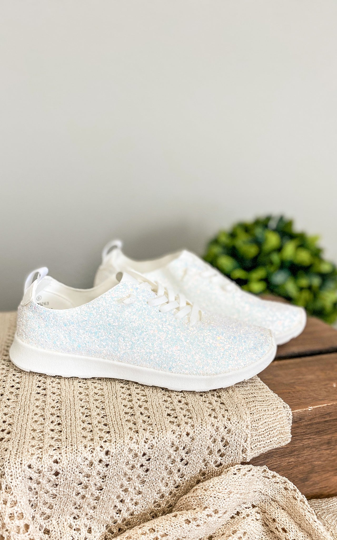 Mayo Glitter Sneakers White Wide Fit Comfort Shoes Naughty Monkey