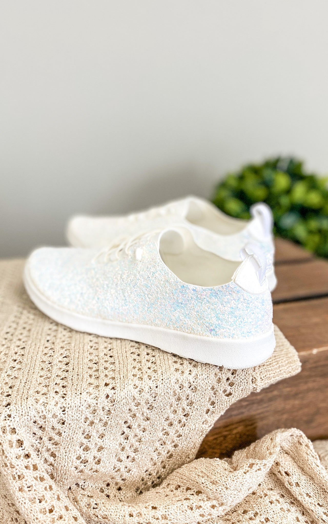 Mayo Glitter Sneakers White Wide Fit Comfort Shoes Naughty Monkey