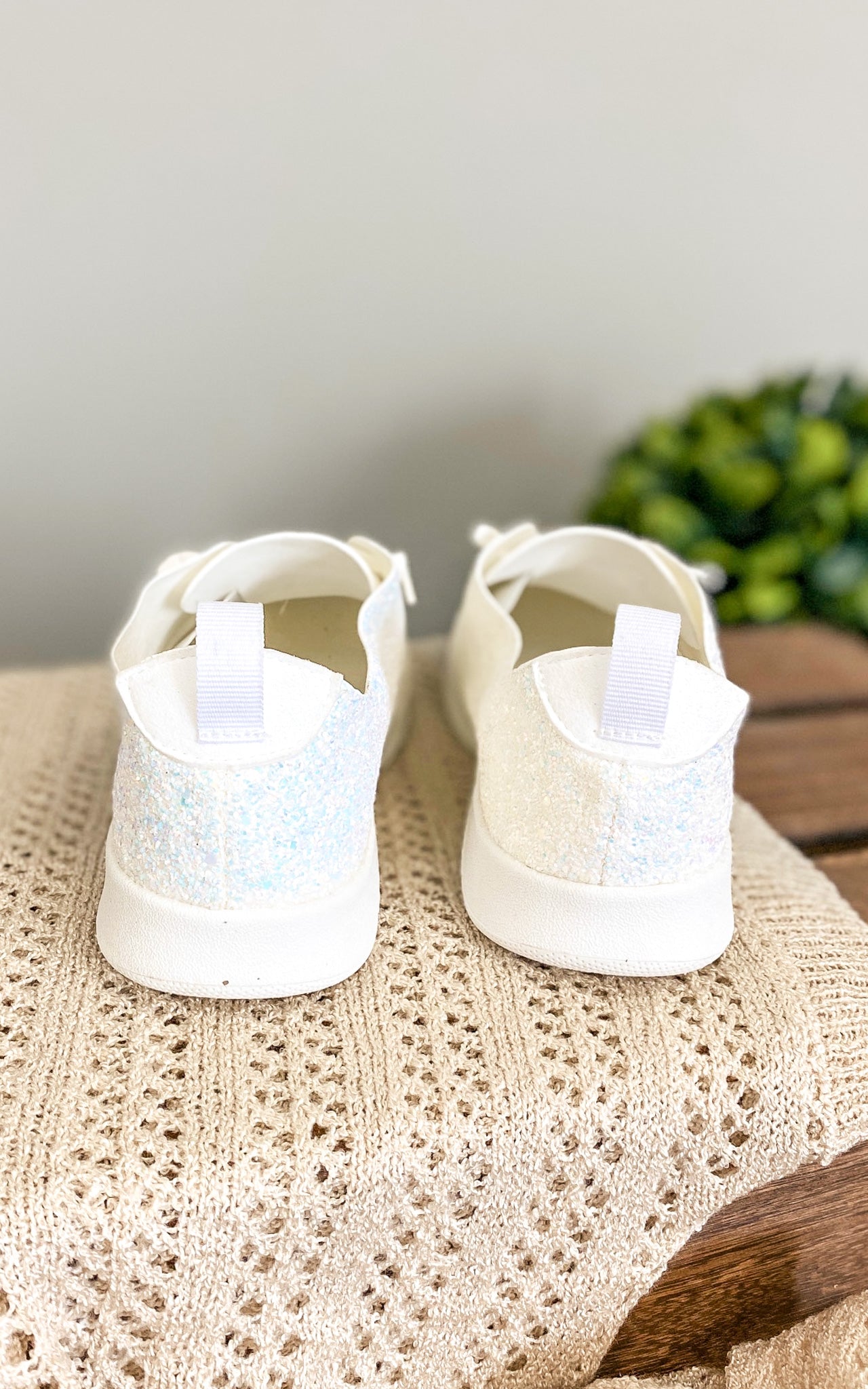 Mayo Glitter Sneakers White Wide Fit Comfort Shoes Naughty Monkey