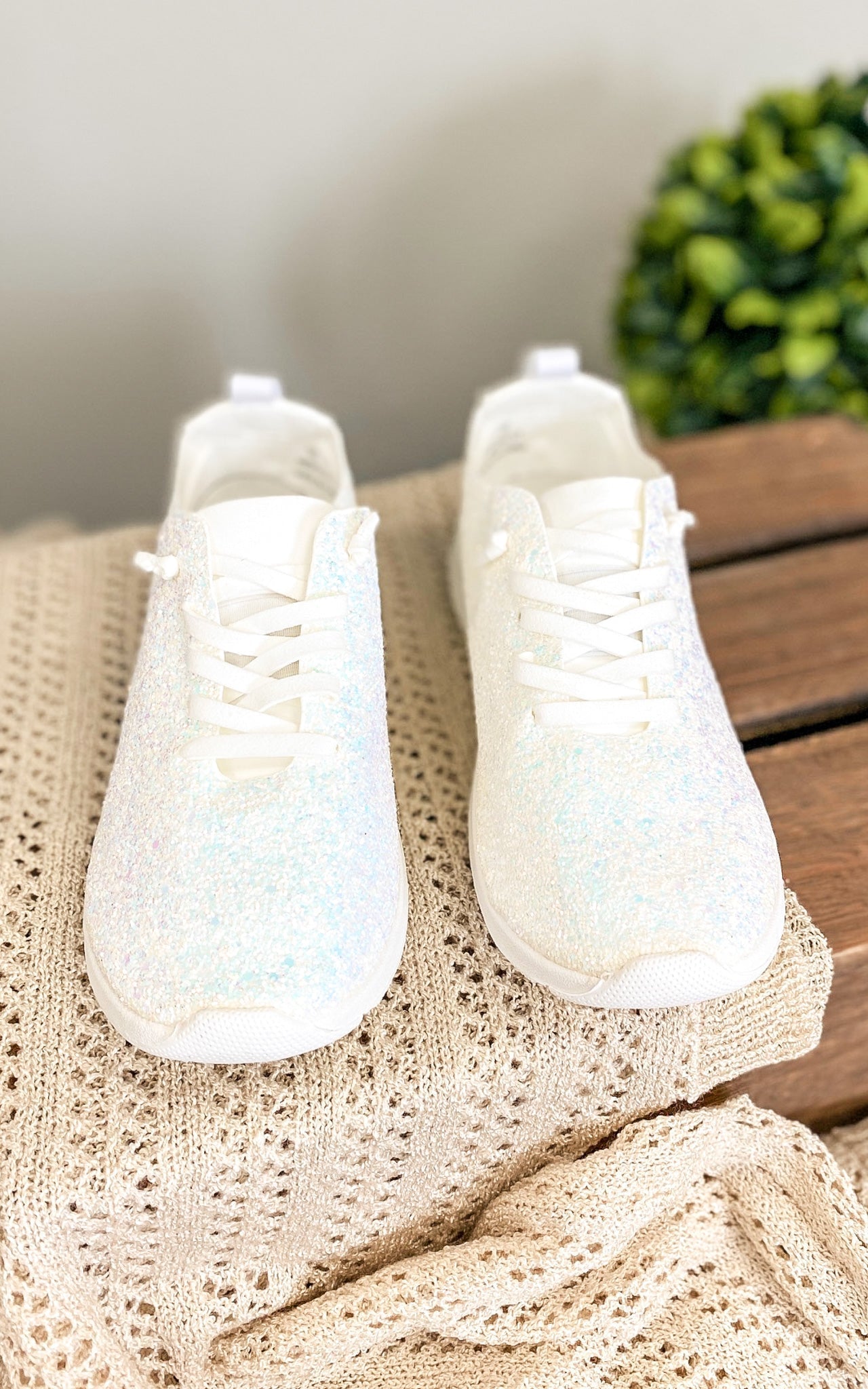 Mayo Glitter Sneakers White Wide Fit Comfort Shoes Naughty Monkey
