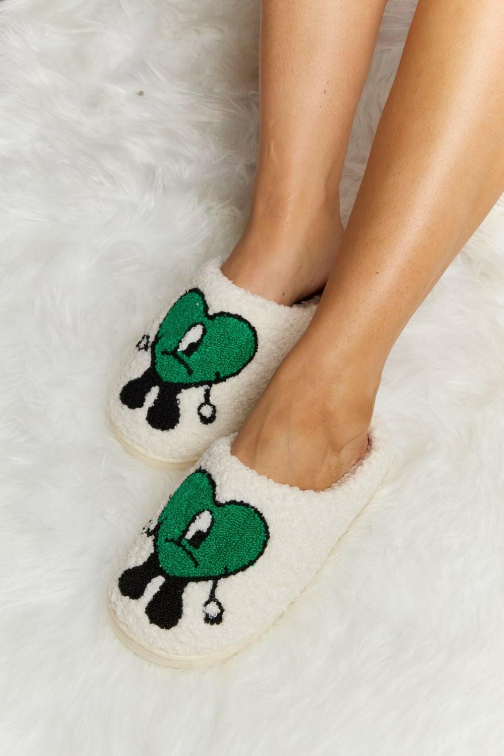 Melody Love Heart Print Plush Slippers - Love Salve