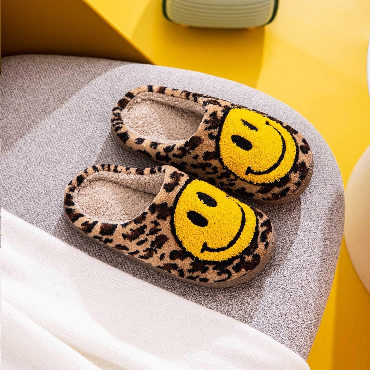 Melody Smiley Face Leopard Slippers - Love Salve