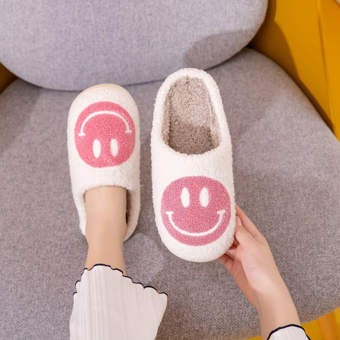 Melody Smiley Face Slippers - Love Salve