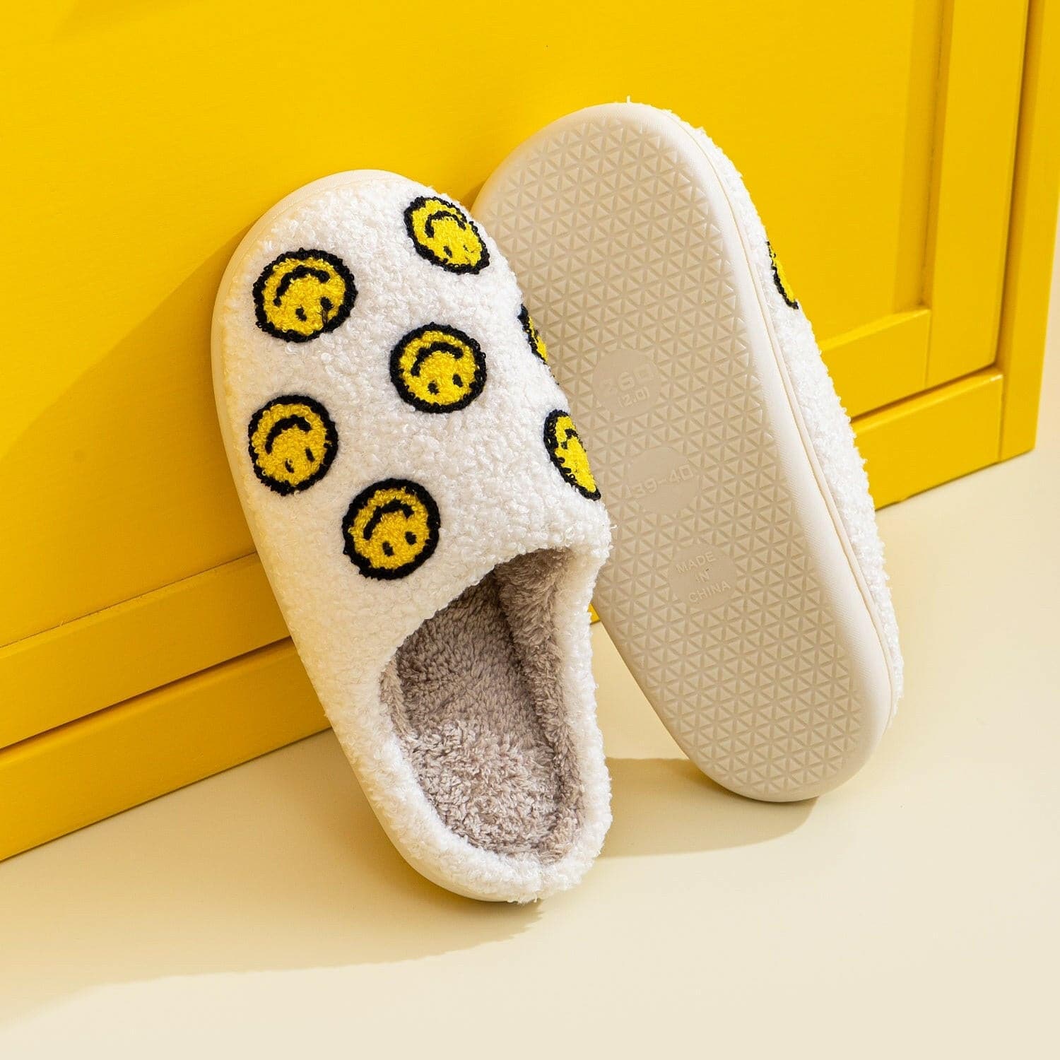 Melody Smiley Face Slippers - Love Salve