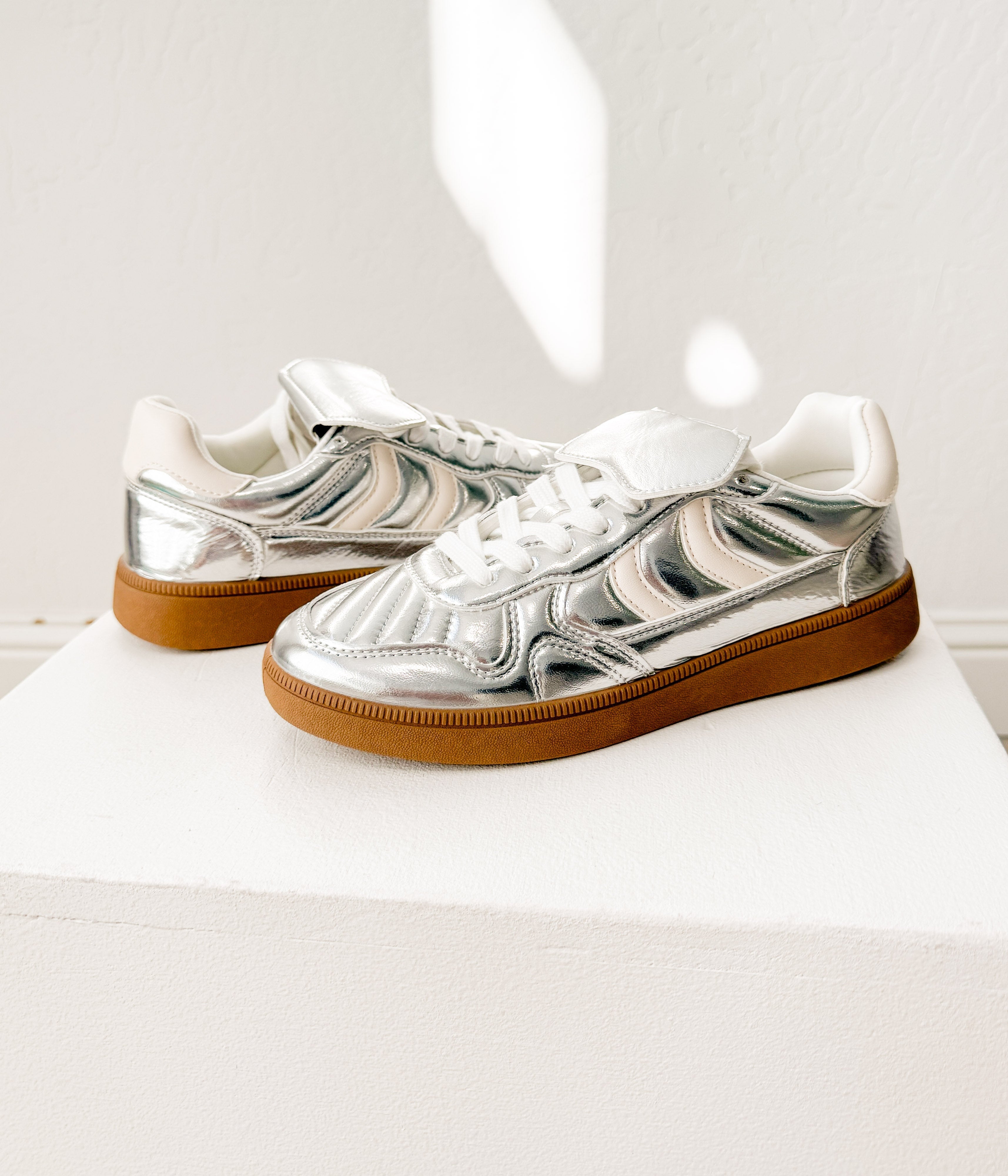 Milan Metallic Silver Low Top Sneaker With Padded Footbed Naughty Monkey